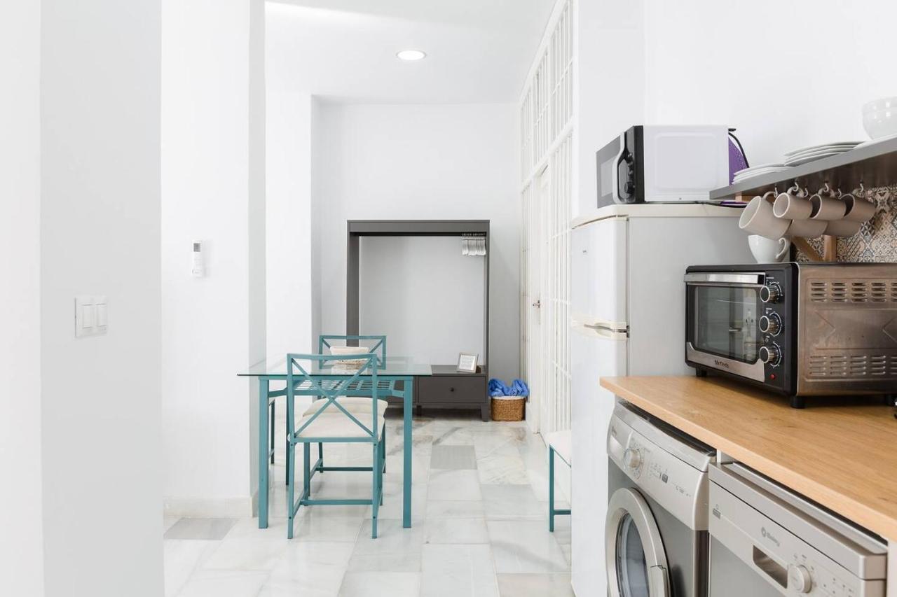 Loft En Primera Linea Del Paseo Maritimo Málaga Exterior foto